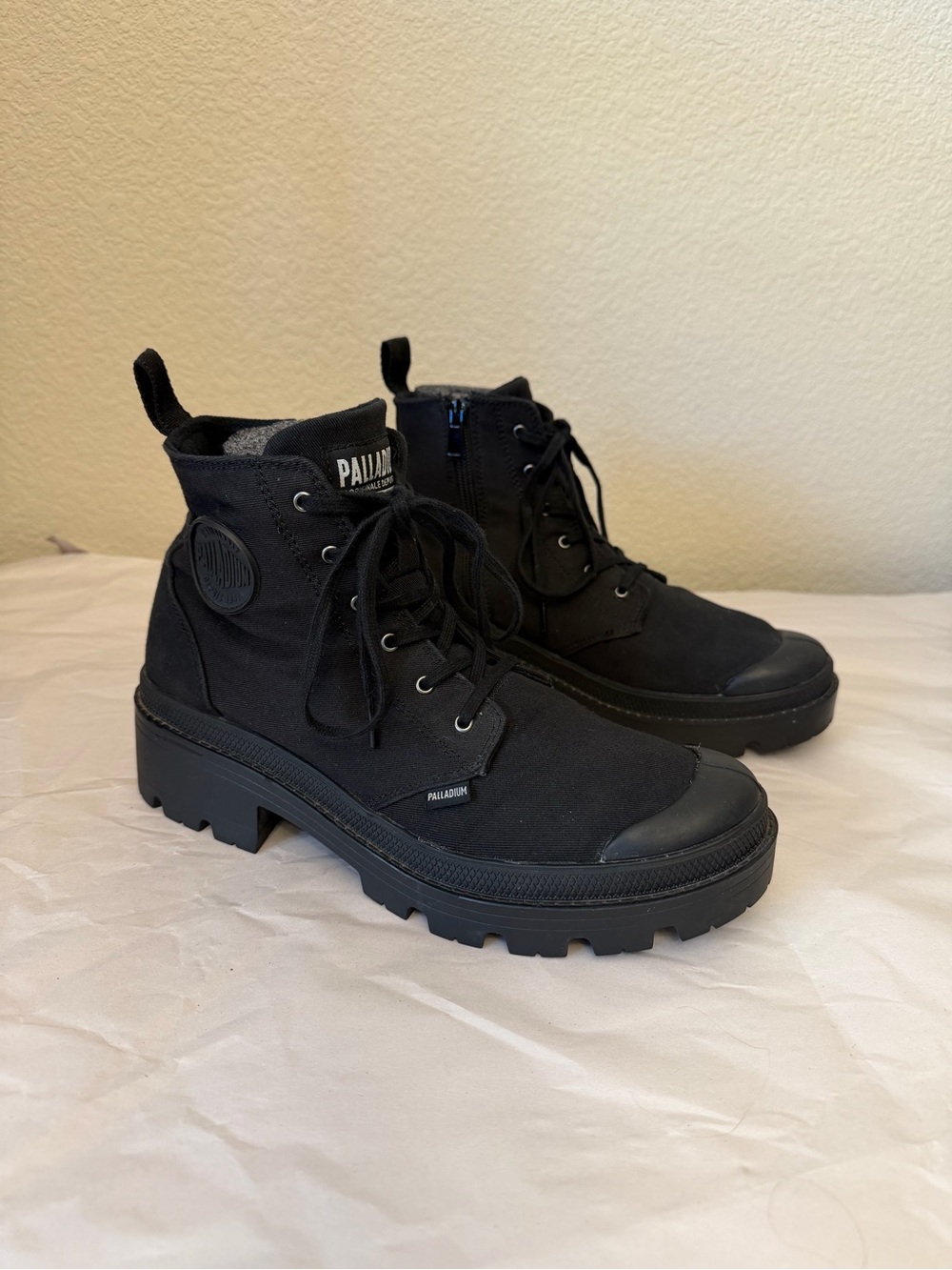 Palladium Black Twill Canvas Platform Combat Boots Sz 10